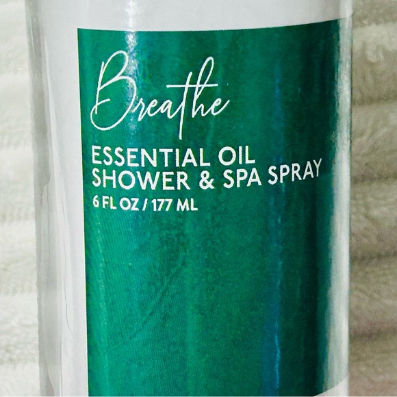 New Beauty Kitchen Breathe Essential Oil Shower and Spa spray 6 fl ounces - Picture 2 of 5